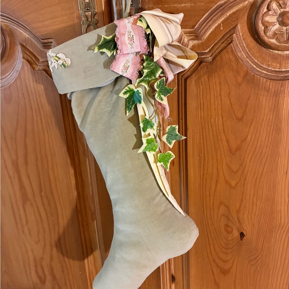 Victorian Floral Embroidered Stocking - Picture 4 of 6